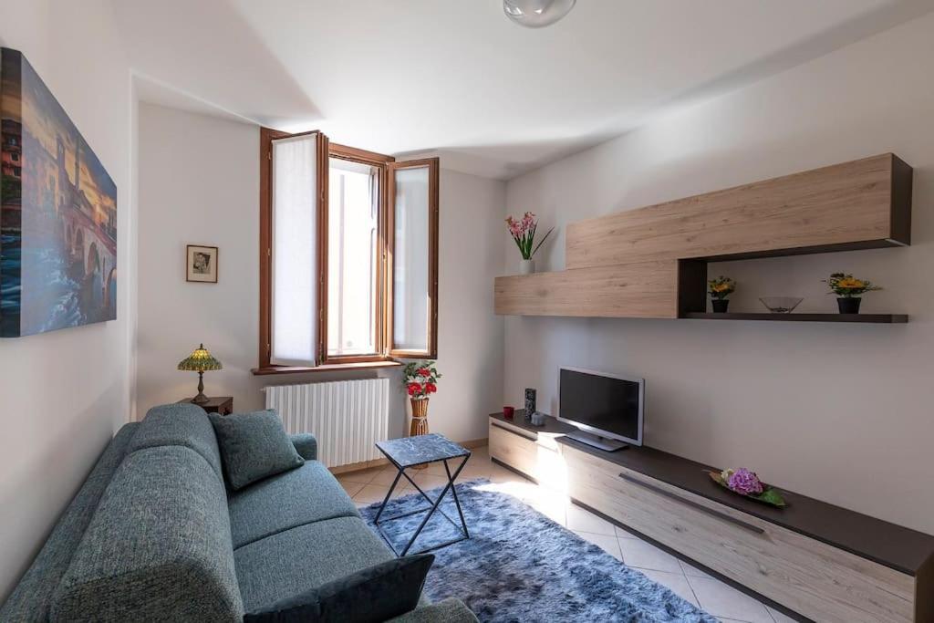 Residenza Sirtori Free Parking Apartment Верона Екстериор снимка