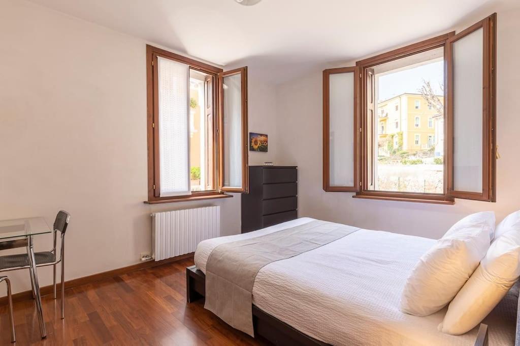 Residenza Sirtori Free Parking Apartment Верона Екстериор снимка