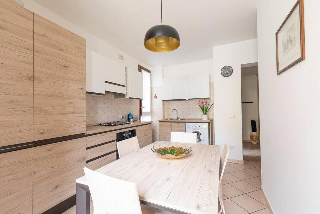 Residenza Sirtori Free Parking Apartment Верона Екстериор снимка